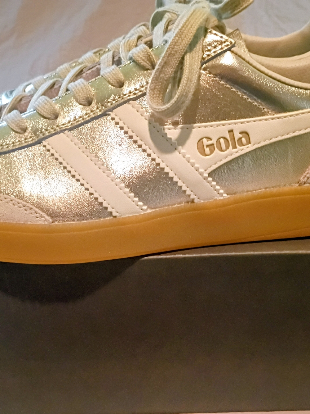 Gola Women's Metallic Gold Classic Sneaker with Gum Sole